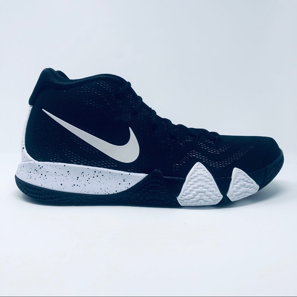 Nike Kyrie 4 - Picture 5 of 6
